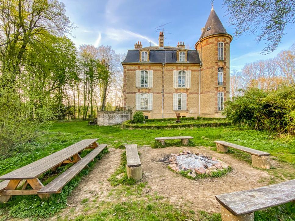 Private Castle With Park - Chateau Guillermo La Moncelle Kültér fotó