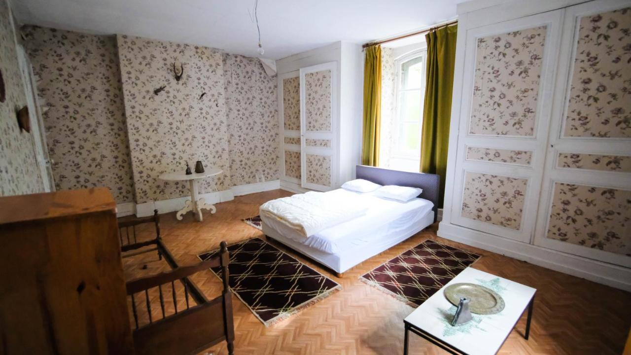 Private Castle With Park - Chateau Guillermo La Moncelle Kültér fotó