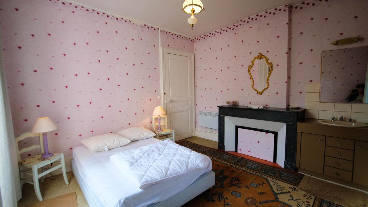 Private Castle With Park - Chateau Guillermo La Moncelle Kültér fotó