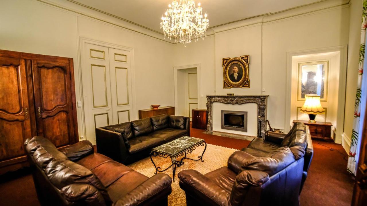 Private Castle With Park - Chateau Guillermo La Moncelle Kültér fotó