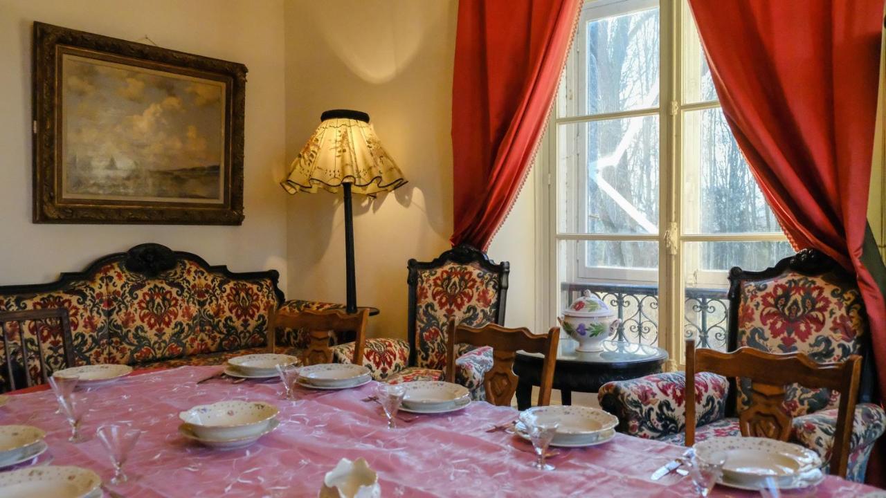 Private Castle With Park - Chateau Guillermo La Moncelle Kültér fotó